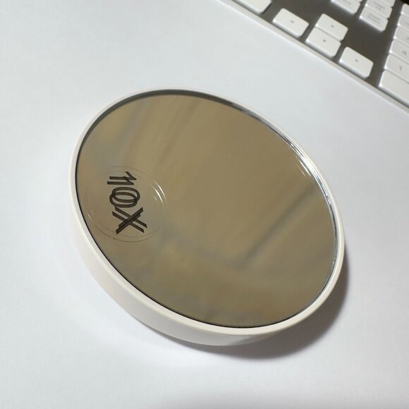 MAKEUP VANITY MIRROR LED Lights. 2X, 3X, 10X Magnification. USB CHARGING CABLE - Picture 13 of 16